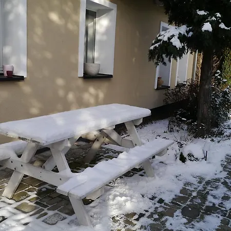 Ferienwohnung Im Neubauernweg 3 Hoppegarten Exterior photo