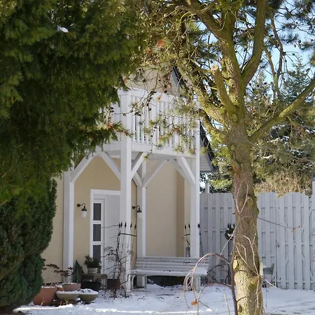 Ferienwohnung Im Neubauernweg 3 Hoppegarten Exterior photo